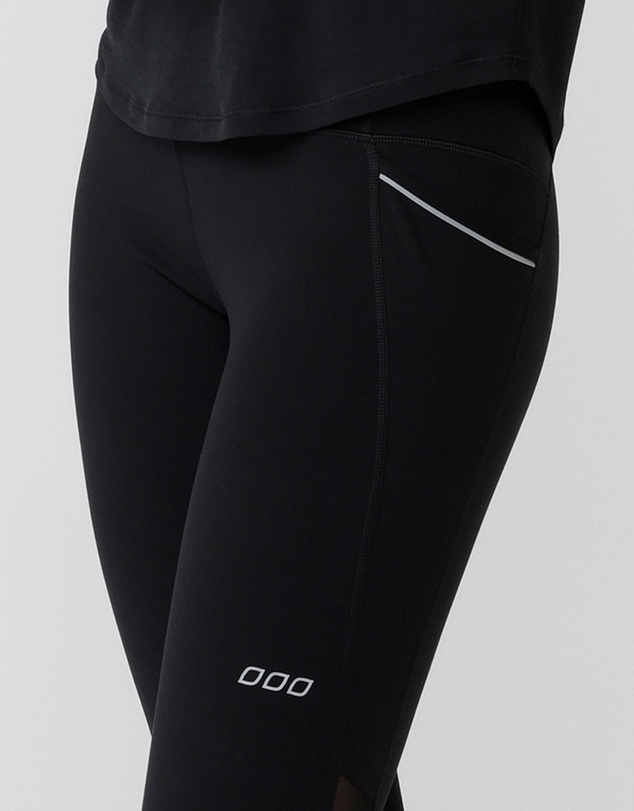 Lorna Jane - Peak Performance 3 Pocket Ankle Biter Leggings
