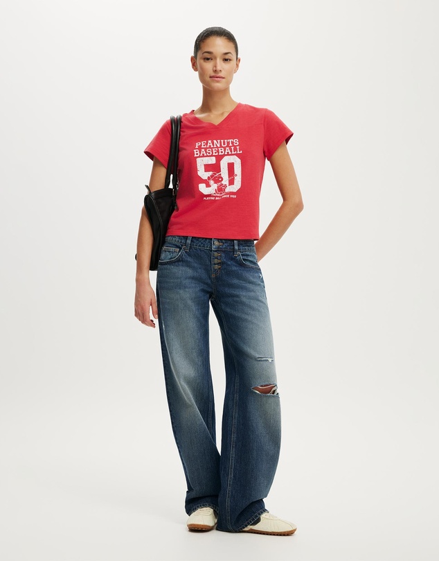 Cotton On - The Lcn V Neck Original Graphic Tee