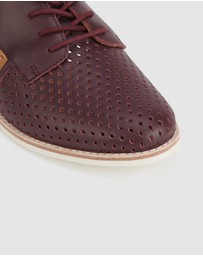 Rollie - Sidecut Punch Shoe