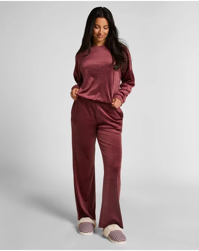 Hunkemoller - Long Sleeve Velours PJ Set