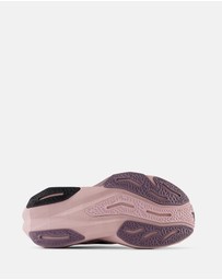 New Balance - FuelCell Rebel v4 - Women's