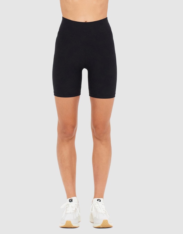 The Upside - Peached 6 Inch Spin Shorts