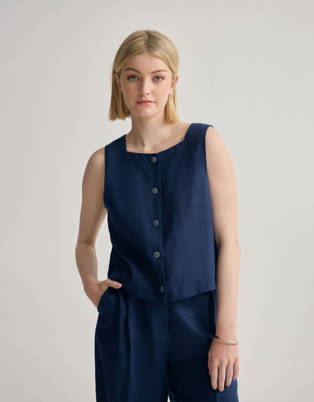 Oxford - Harriet Vest