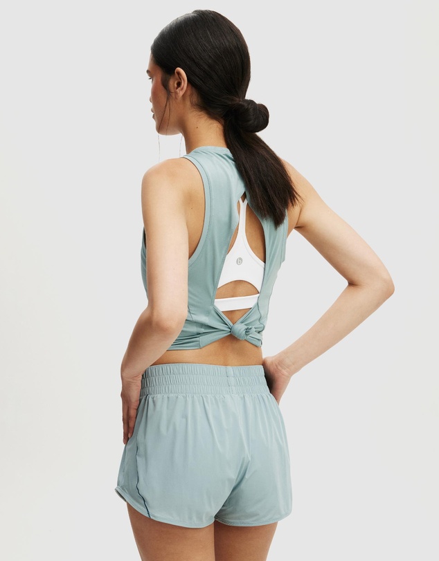 Cotton On Body Active - Active Curve Hem Shorts