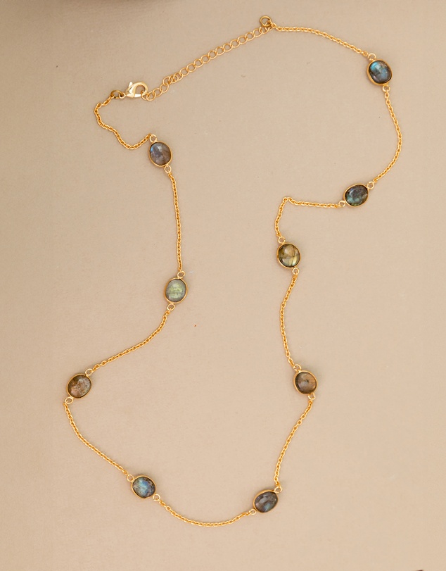 Meshca - Mari Labradorite Necklace