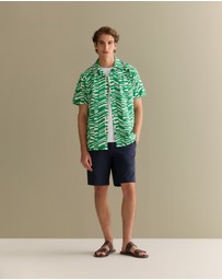 Trenery - Regular Fit Abstract Geo Short Sleeve Shirt in Billiard Green