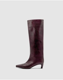 Brie Leon - Gwen Boot