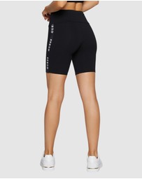 GUESS - Aline Active Logo Bike Shorts