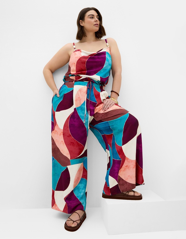 City Chic - Plus size Lexi Geometric Print Wide Leg Pant - purple