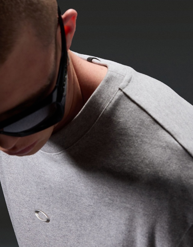 Oakley - Reserve Strato Reflective Tee