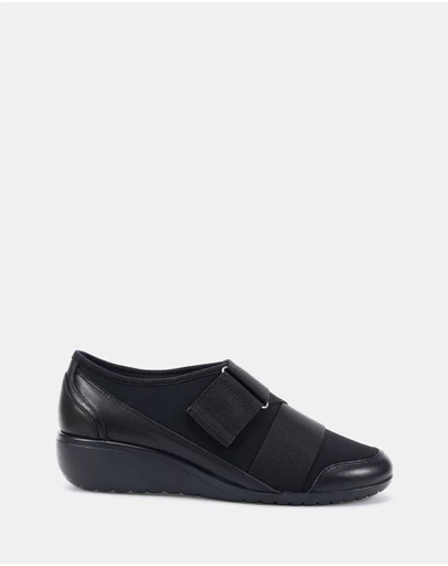 Clarks - Vivian Black
