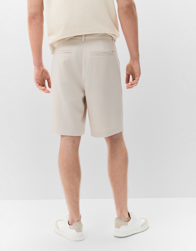 UNISON - Cayman Pleat Front Short