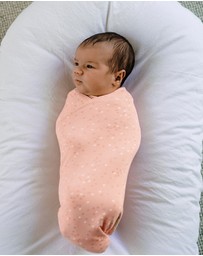 Kynd Baby - Large Stretchy Swaddle in Pink Heart