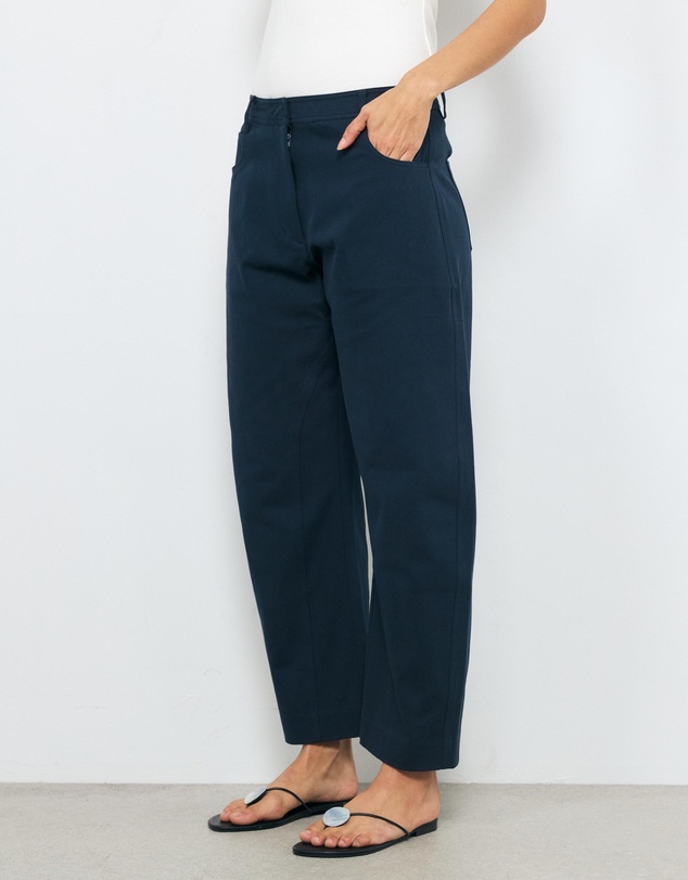 AERE - Matilda Casual Barrel Trousers