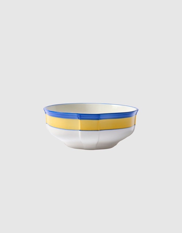 In The Roundhouse - Yellow & Blue Soft Scallop Dining Set