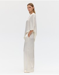 Third Form - Crush One Shoulder Cape