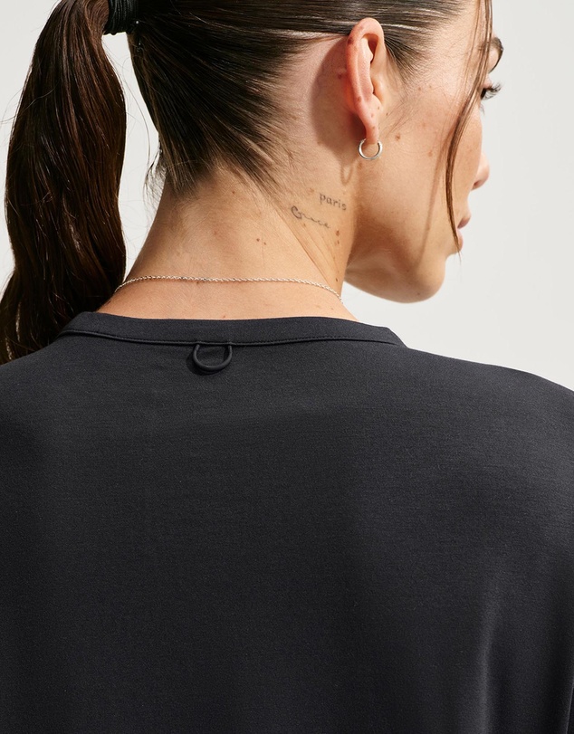 Nike - 24.7 ImpossiblySoft Light Dri-FIT SS T-Shirt