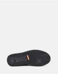 Hush Puppies - Slay