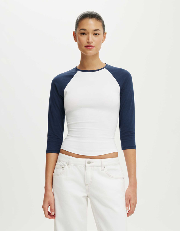 Cotton On - 90S Baby Raglan 3/4 Tee