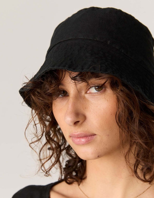 Primness - Peaches Bucket Hat