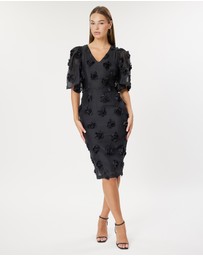 Romance by Honey and Beau - Khloe Bell Sleeve Dress