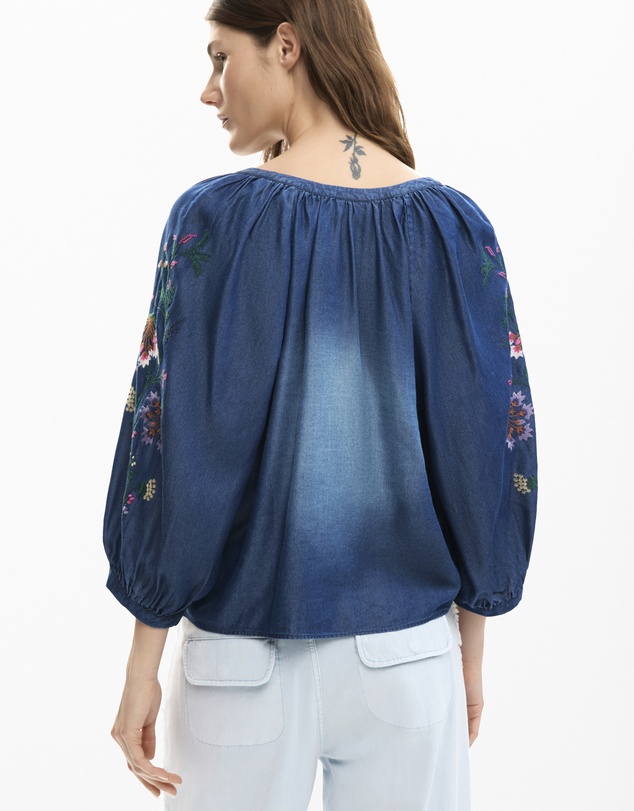 Desigual - Embroidered lantern blouse