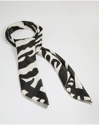 Lovisa - Zebra Print Fabric Scarf