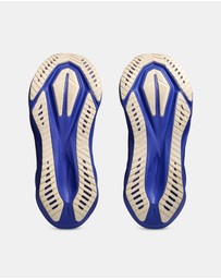 ASICS - Novablast 5 (2E Wide) - Men's