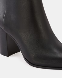Wittner - Harpa Leather Ankle Boots