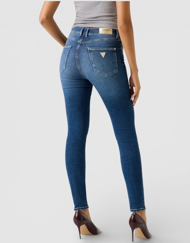GUESS - High Rise 1981 Button Jean