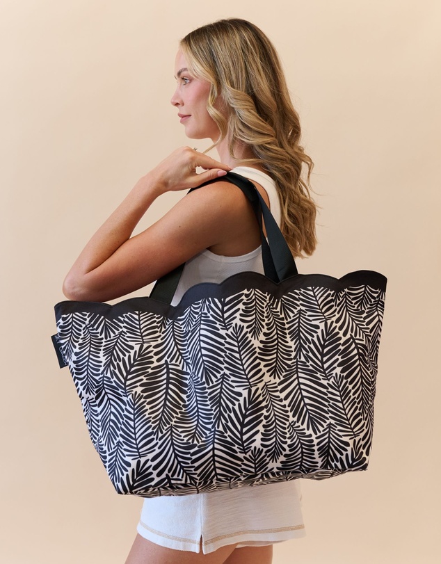 Sky Gazer - Scalloped Edge Beach Bag- Palm Noir
