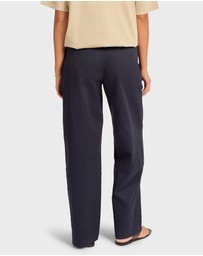 Academy Brand - Monroe Pleated Pant