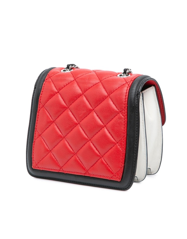 Pre-Loved by Azura Reborn - Pre-Loved chanel Chanel Quilted Lambskin Leather Crossbody