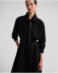 Oxford - Jenna Rayon Blend Scarf Neck Top