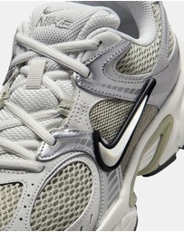 Nike - V5 RNR - Women's