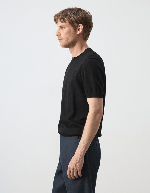 M.N.G - Arraona T-Shirt