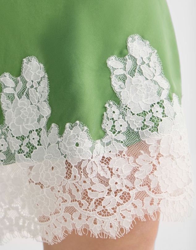 Oxford - Frieda Lace Trim Skirt