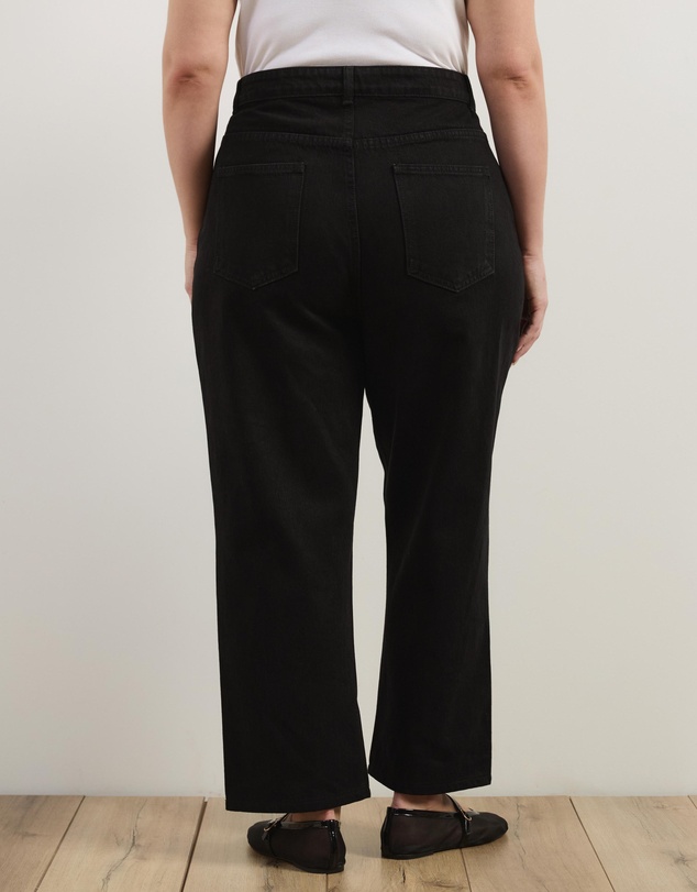 Atmos&Here Curvy - Milla Straight Leg Jeans