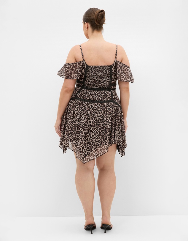 City Chic - Plus size Alex Leopard Print Mini Dress - chocolate