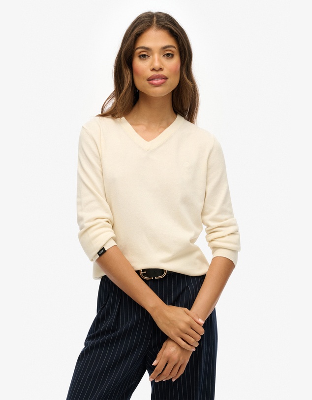 Superdry - Classic V Neck Slim Fit Jumper