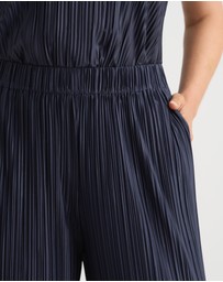 David Lawrence - Tauri Pleat Jersey Pants