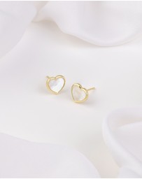 Wanderlust + Co - Heart Pearl & Gold Stud Earrings