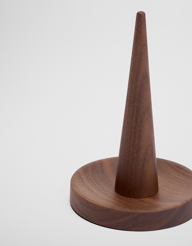 Country Road - Sierra Ring Stand