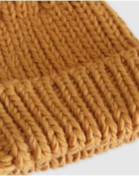Belle & Bloom - Winter's Kiss Beanie - Cinnamon