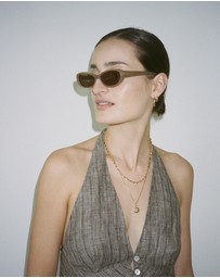 Salana - The Helena Frame