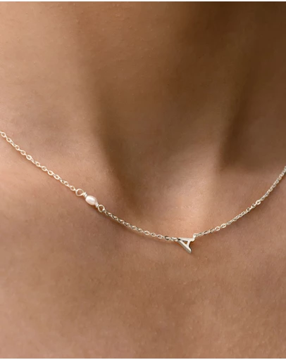 SAINT VALENTINE - Pearl Letter Necklace - Silver