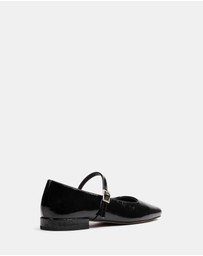Wittner - Aria Crinkle Patent Leather Mary Janes