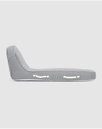 Business & Pleasure Co. - The Pool Lounger