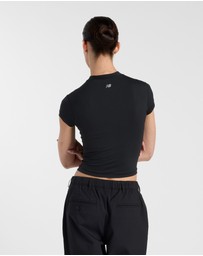 New Balance - NB Define Fitted T-Shirt