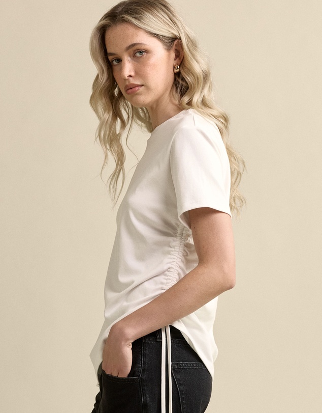 MVN - Rouched Side Tee
